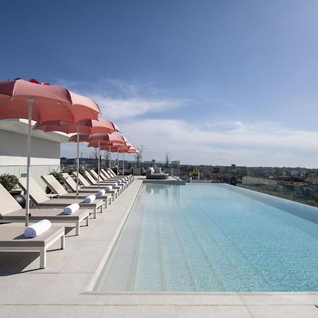 Renaissance Porto Lapa Hotel Eksteriør billede Rooftop pool