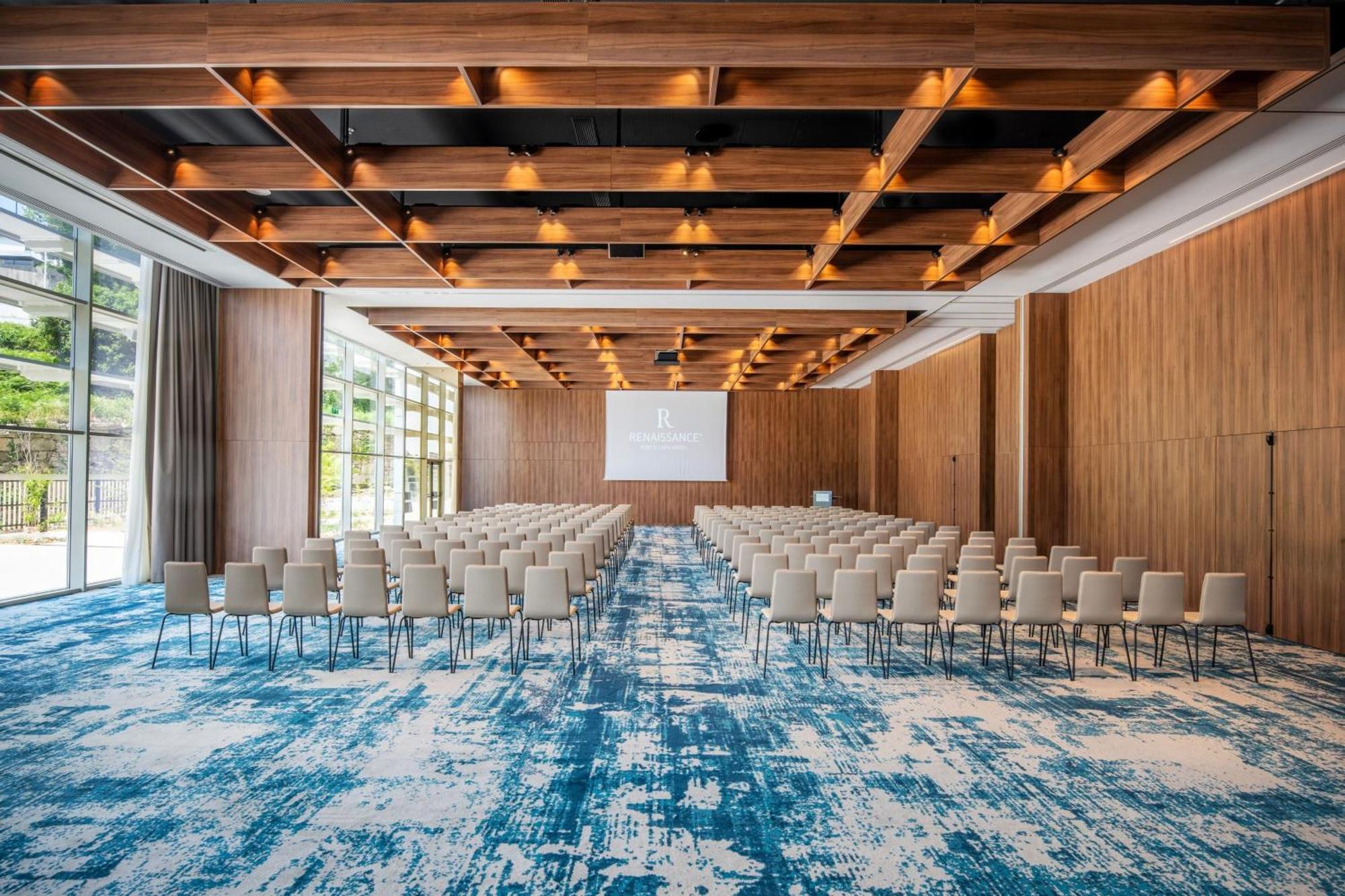 Renaissance Porto Lapa Hotel Eksteriør billede Meeting room